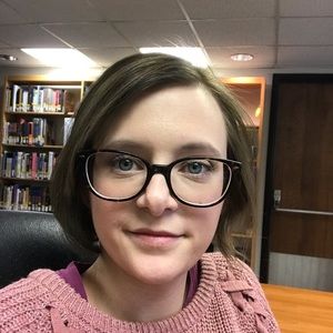 Meet your Posher, Hali